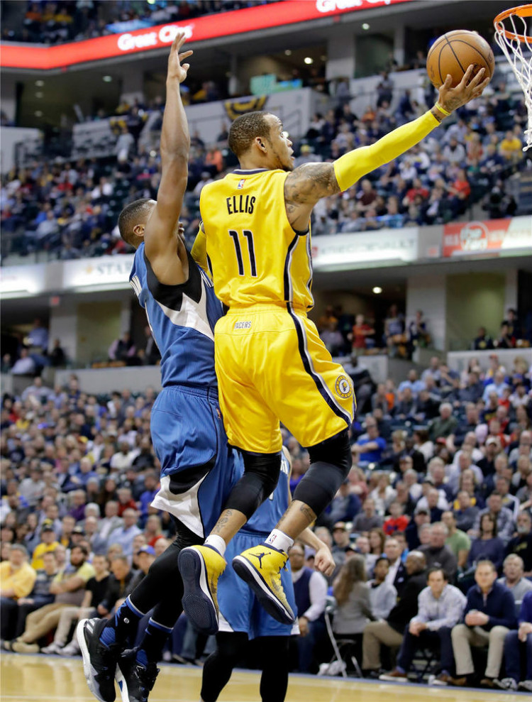 现出了超乎 现出了超乎